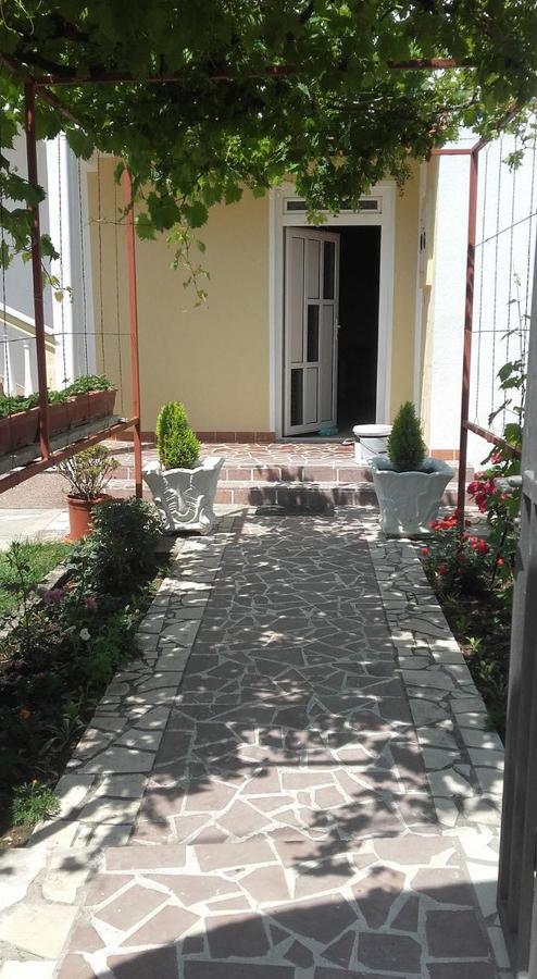 سوتوموري Apartments Avdic المظهر الخارجي الصورة